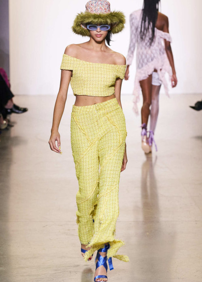 إطلالات كاجوال للصبايا بمربعات الكارو صيحة لا غنى عنها في خريف 2022