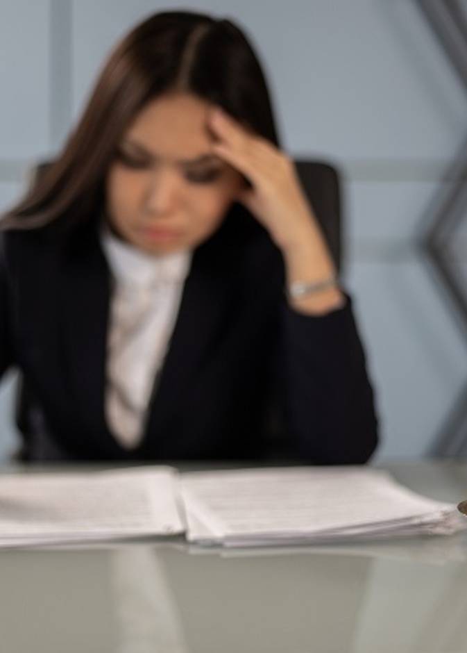 هذه الوظائف تُسبب الإنهاك الوظيفي.. هل مهنتكِ بينها؟ 