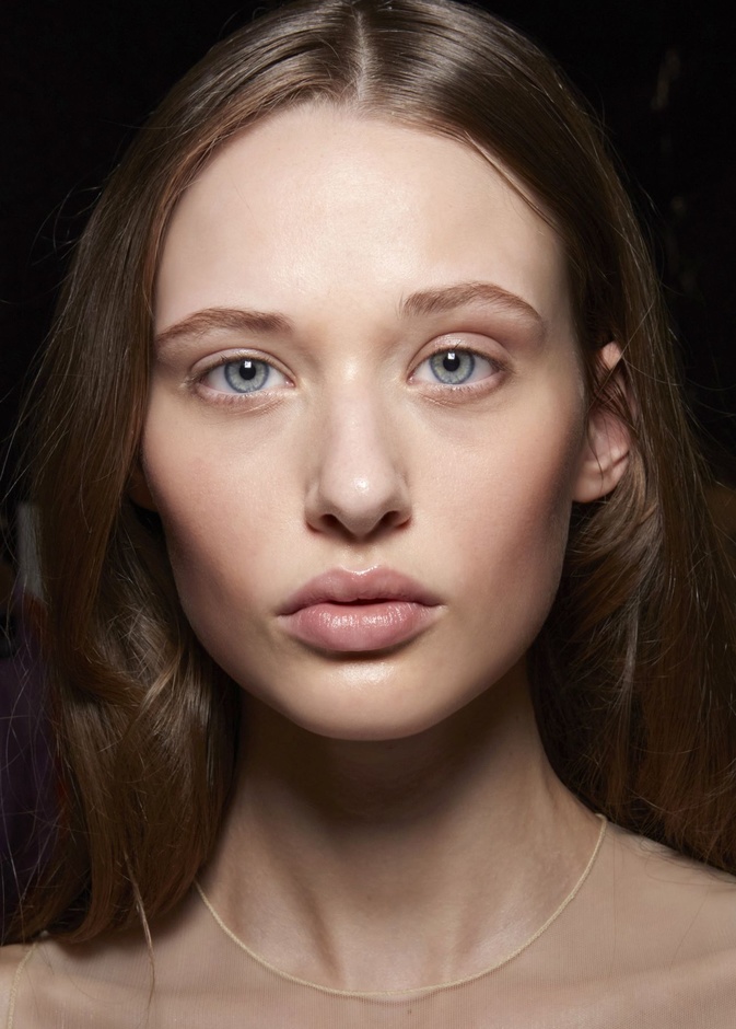 تخلصي من الهالات السوداء حول عينيك بإتباع أهم النصائح 