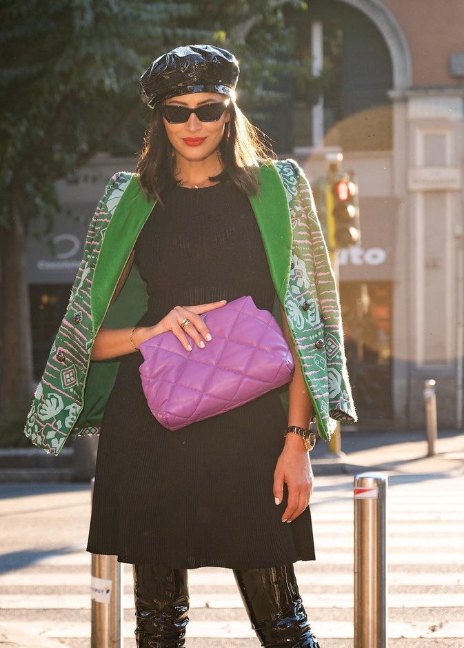 بالصور إطلالات مدونات الموضة وعارضات الأزياء استثنائية في شوارع ميلانو