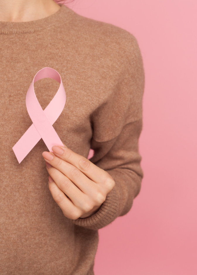 ما العلاقة بين ممارسة النساء للرياضة وسرطان الثدي