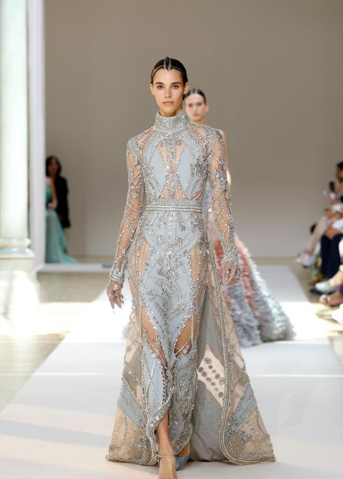 فساتين سهرة للمدعوات@eliesaab