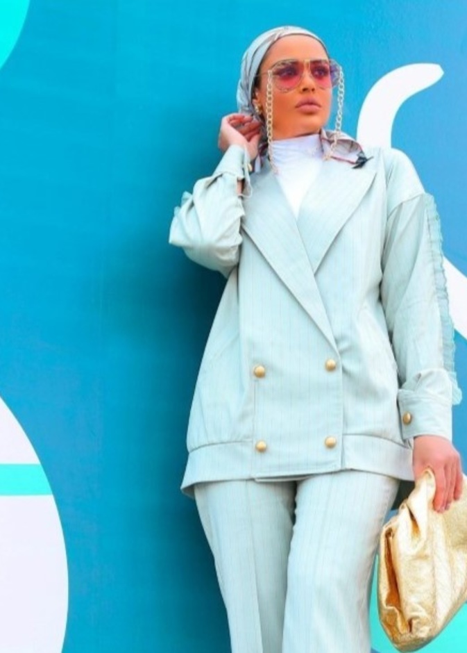 موديلات متنوعة من البدل النسائية الرسمية والكاجوال من وحي "مرمر محمد"