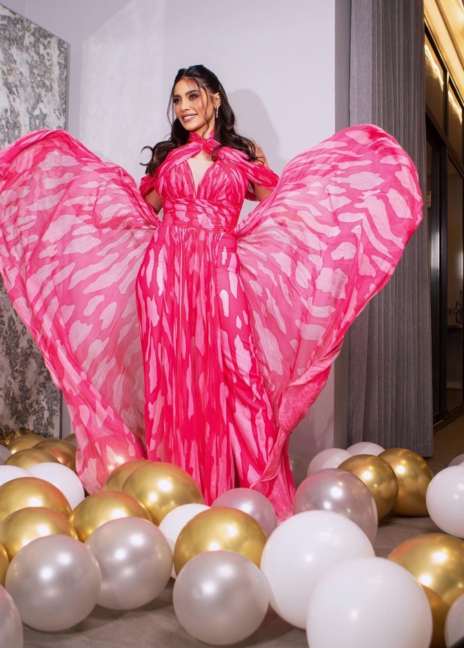 إطلالة إلهام علي في عيد ميلادها 