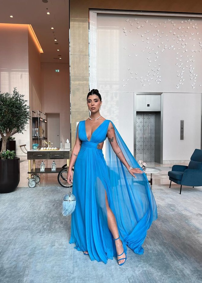 زينة مكي بلوك ساحر من توقيع المصمم العالمي زهير مراد