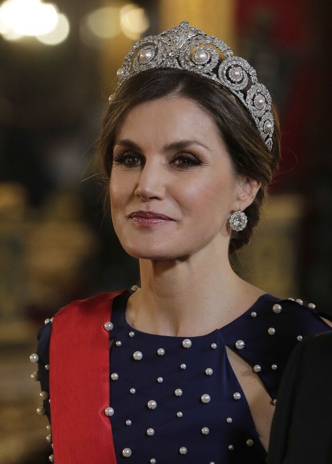 أفخم مجوهرات ملكة "الأناقة" ليتيزيا