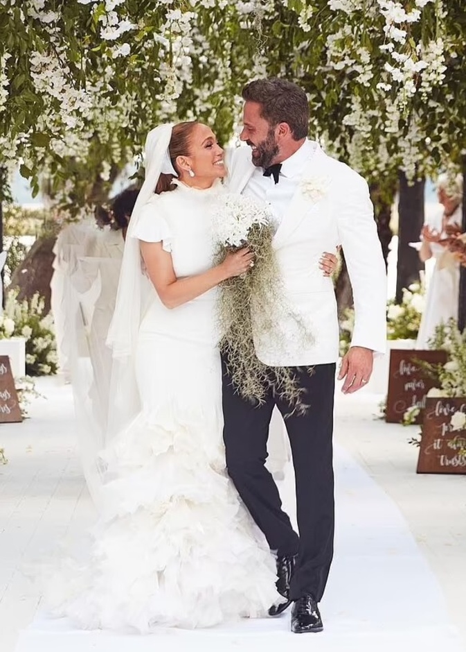 تعرفي إلى تفاصيل جديدة عن حفل زفاف جينيفر لوبيز وبن أفليك