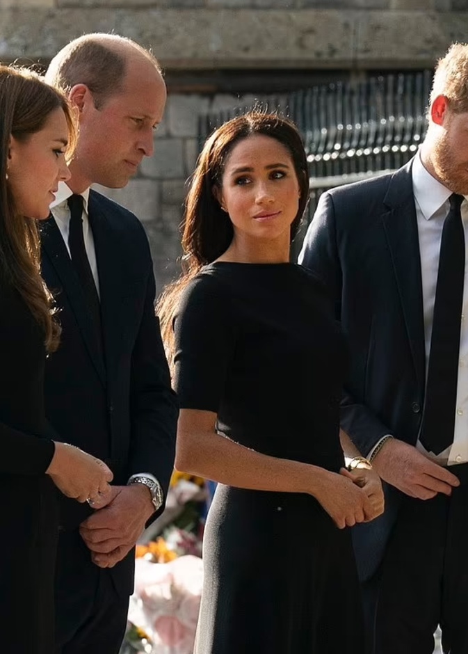 بعد ظهور الرباعي الملكي معا.. هل تعود المياه إلى مجاريها