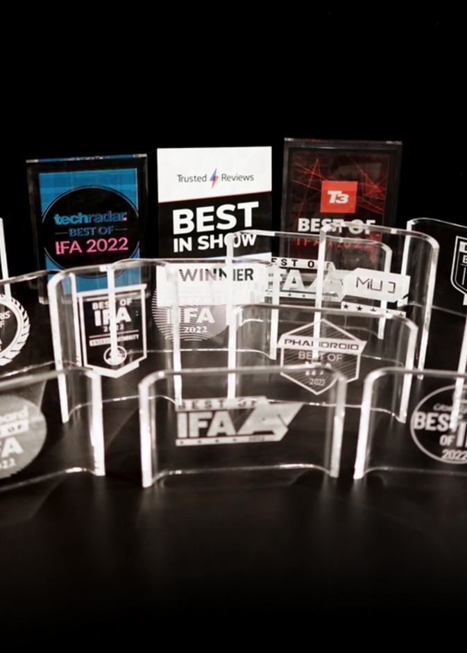 شركة HONOR تستحوذ على 35 جائزة إعلامية عالمية 