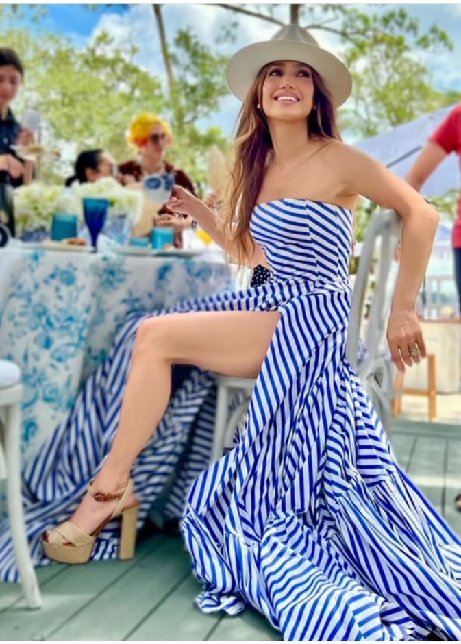 إطلالات جينيفر لوبيز