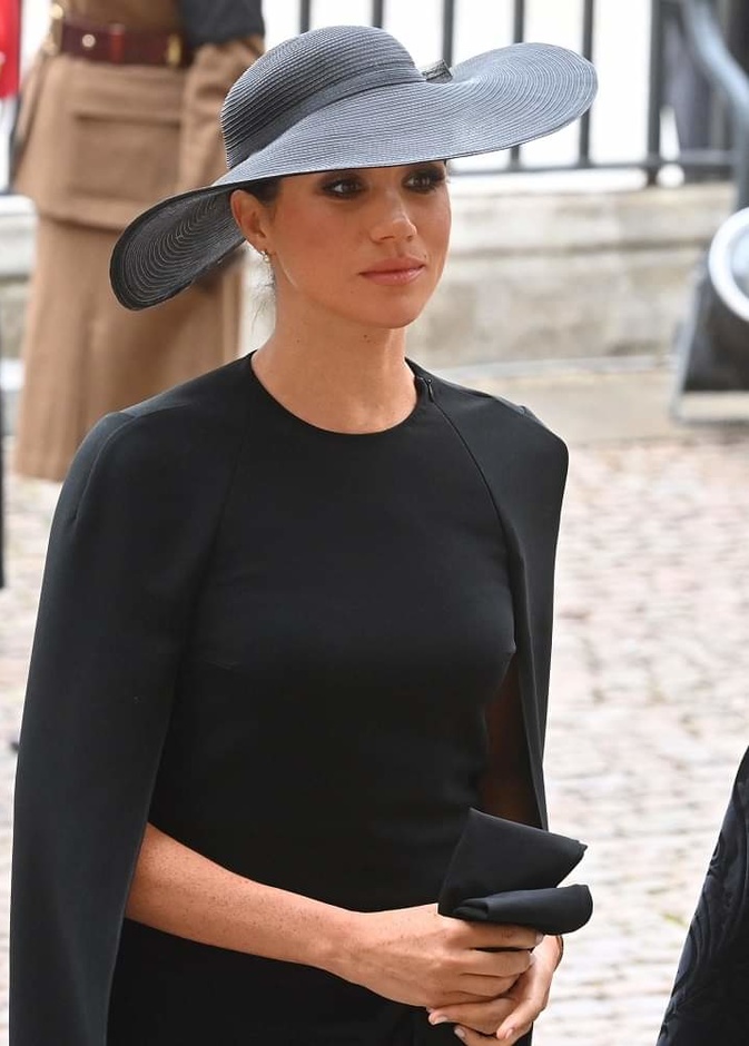 إطلالة ميجان ماركل الأنيقة