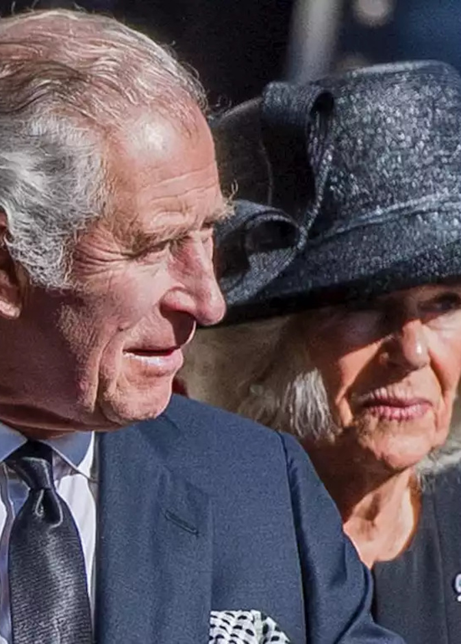 الملك تشارلز وزوجته يوجهان رسالة مواساة إلى كندا بسبب العاصفة فيونا