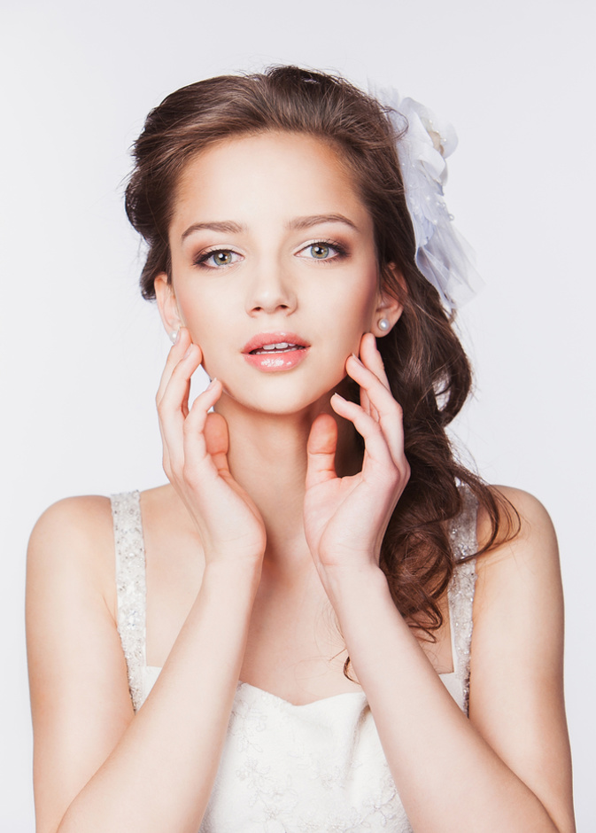 ودّعي الهالات السوداء في وجهك قبل الزفاف بهذه الوصفات