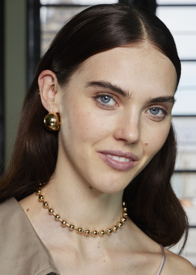 أجمل صيحات مكياج ربيع 2023 الناعم  من وحي Rokh