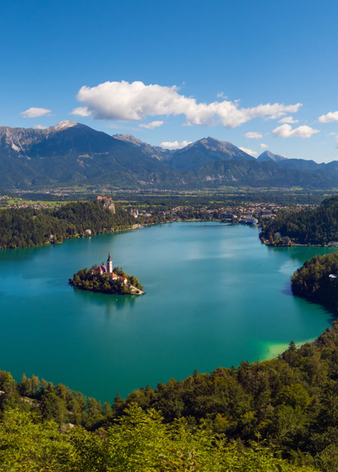 أجمل الوجهات الرومانسية في سلوفينيا في الخريف