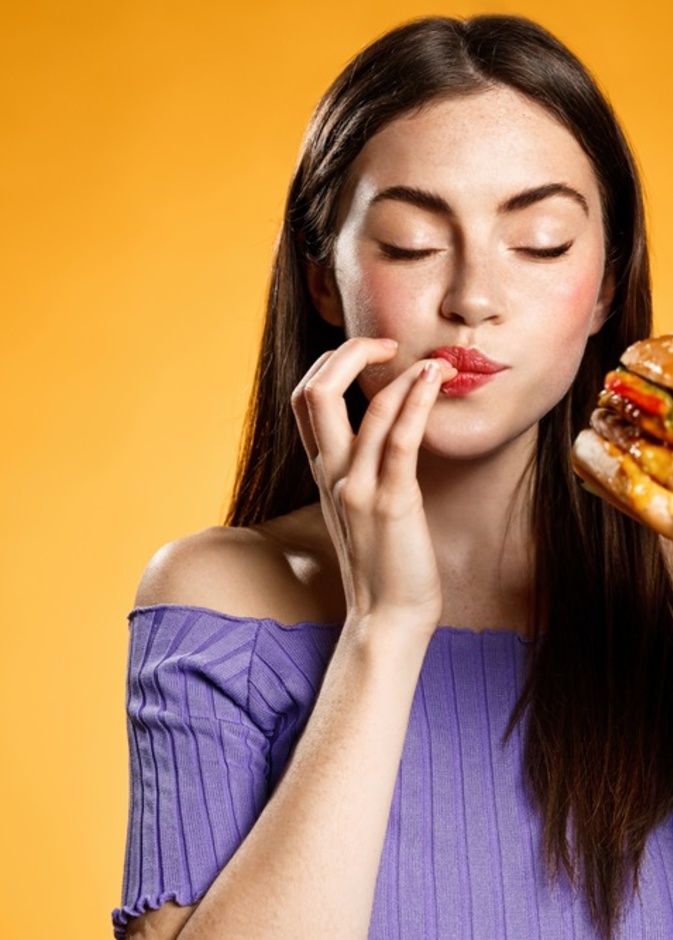 اطعمة ومشروبات تزيد خطر الاصابة بسرطان الثدي