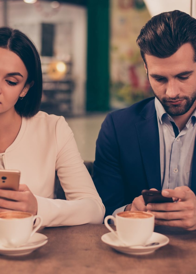 الانفصال النفسي بين الزوجين أساسه الفتور في العلاقة