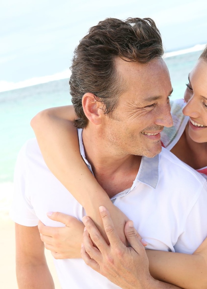 علامات الحب عند الرجل الأربعيني