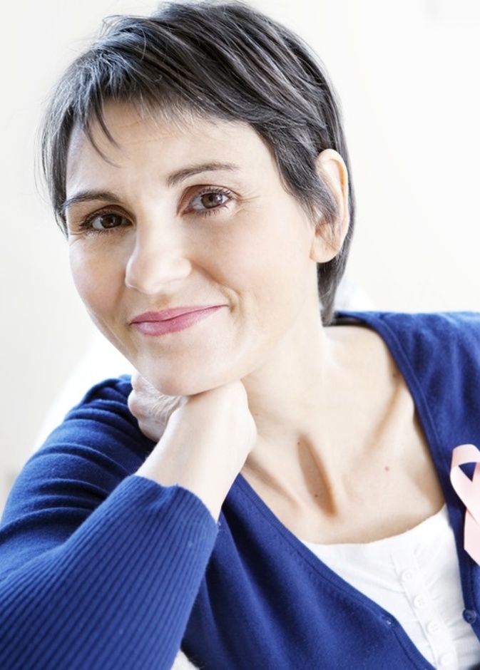 البقع الحمراء على الثدي هل هي إشارة للإصابة بسرطان الثدي