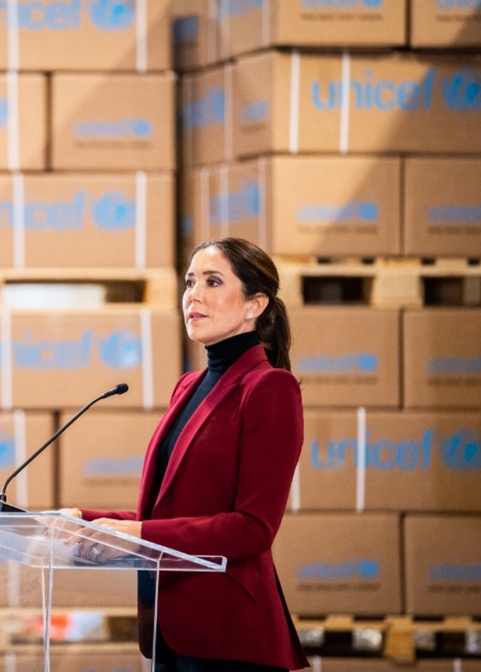 الأميرة ماري في زيارة لأكبر مستودع إنساني في العالم تابع لليونيسف UNICEF