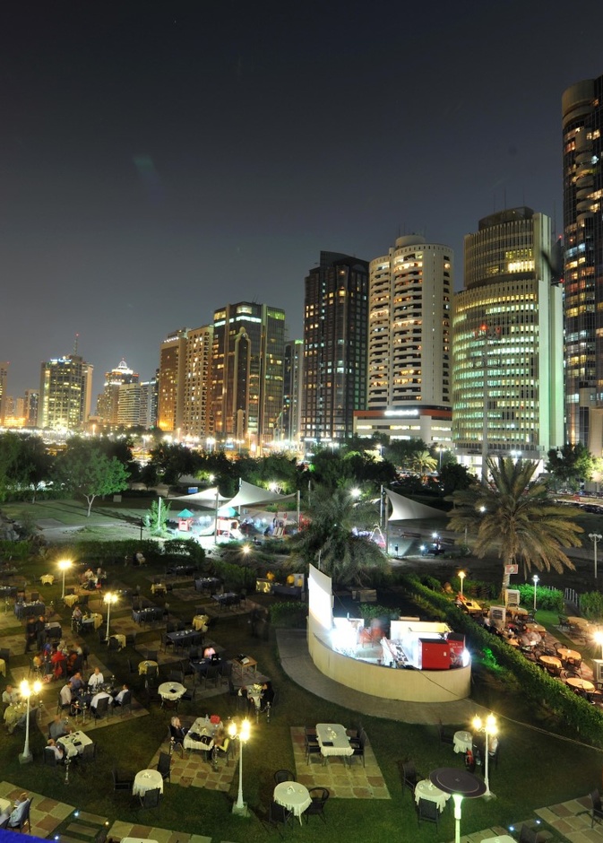 لتجربة سياحية لا تنسى في أبوظبي.. إليكم أهم المعالم والتجارب الترفيهية