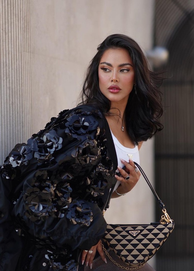 فاطمة المؤمن