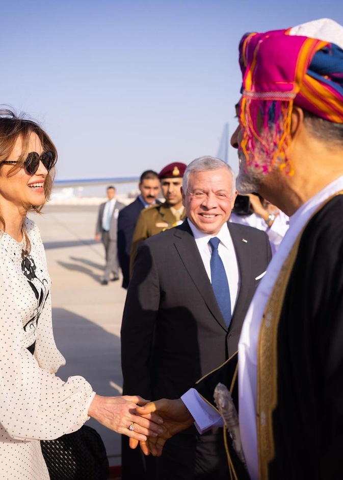 ملك الأردن وزوجته الملكة رانيا في زيارة رسمية إلى سلطنة عُمان