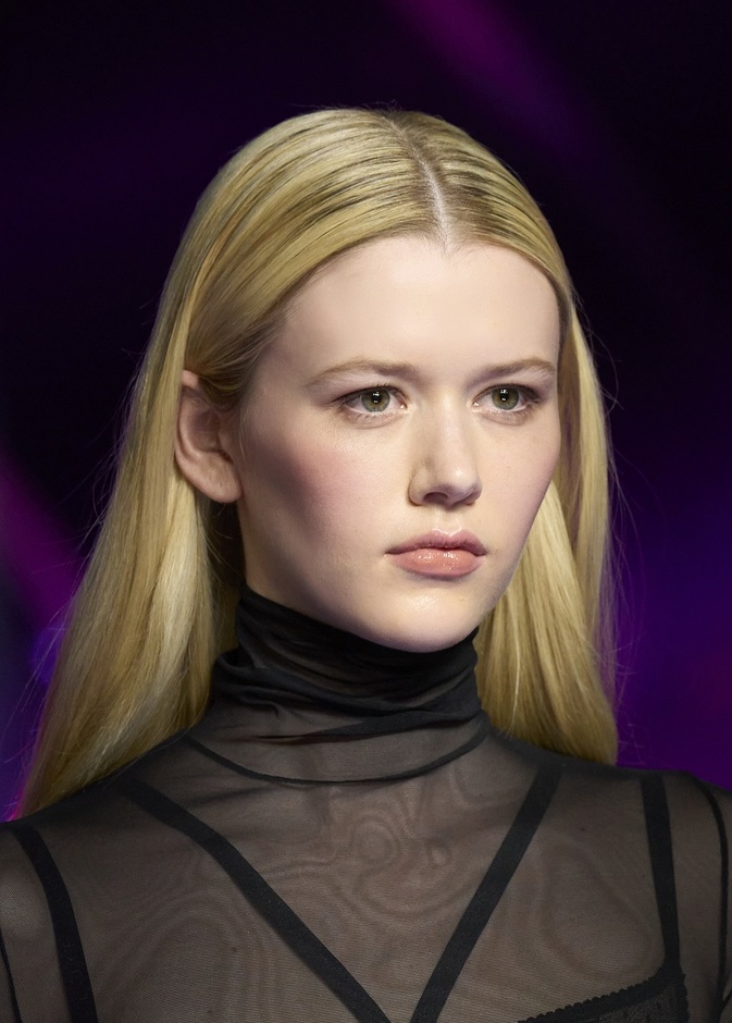 حلول طبيعية سريعة لترطيب وتوريد الشفاه في الشتاء