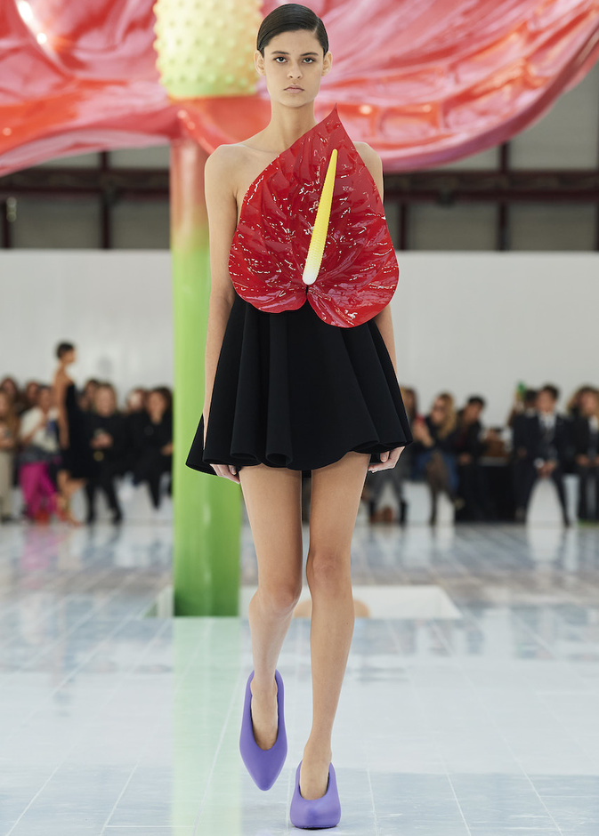 من مجموعة لويفي لموسم ربيع وصيف 2023