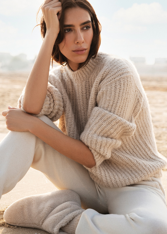 جلسة تصويرية خاصة بـ "هي" تحت عنوان "Light Breeze"