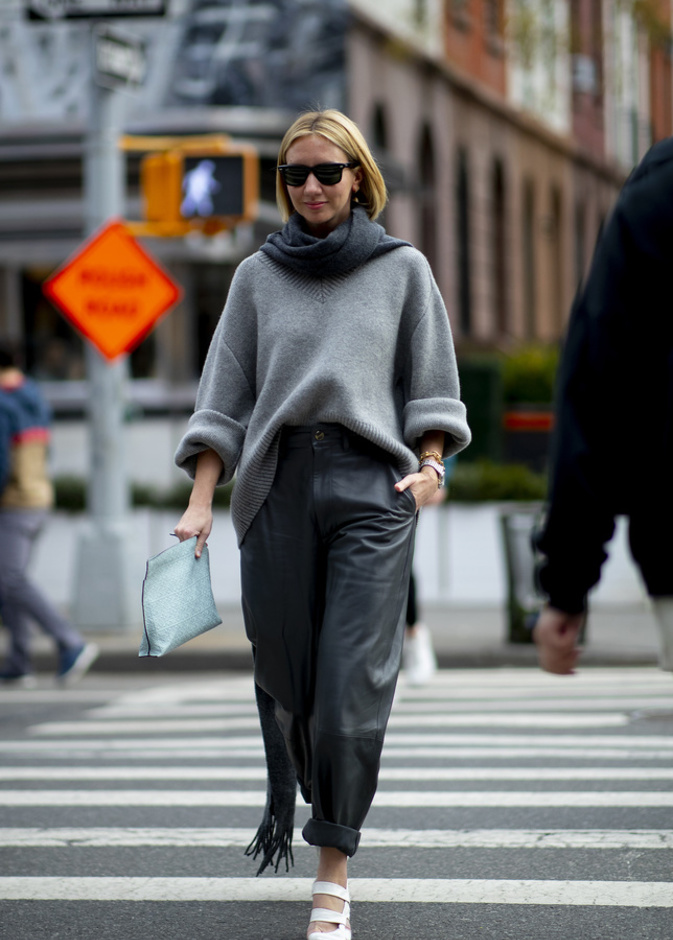 أحدث تصاميم البلايز الصوفية للوك خريفي دافىء مواكب للموضة