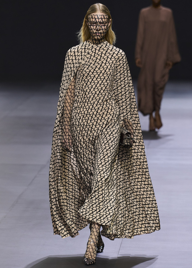 مجموعة فالنتينو لموسم ربيع وصيف 2023