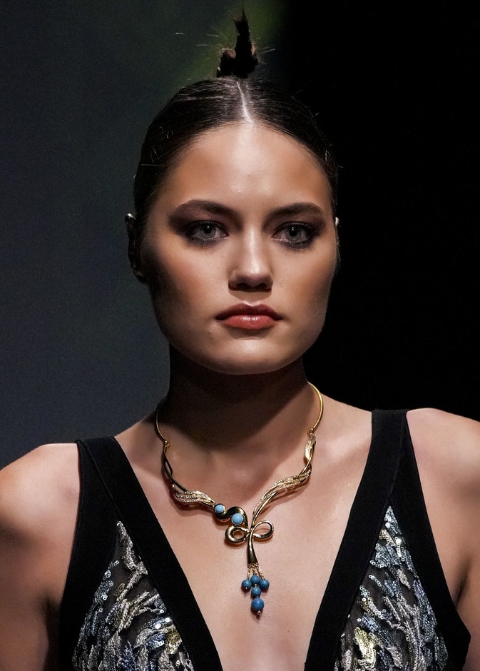 احصلي على شفاه ممتلئة وبارزة بالطرق الطبيعية