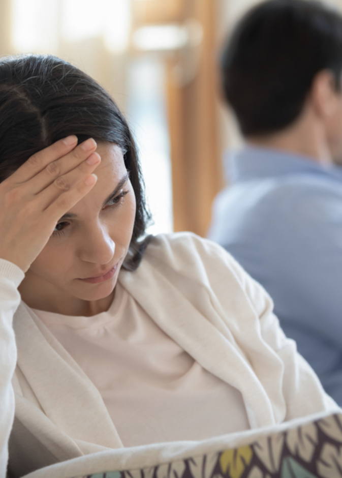 ما هي علامات العلاقات العاطفية السامة وكيف تنسحب المرأة منها