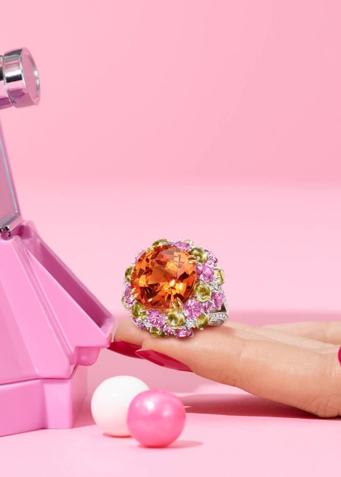 خاتم من مجموعة Winston Candy Shop من توقيع دار هاري وينستون Harry Winston