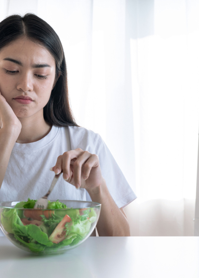 أعراض تدل على إصابتك بفقدان الشهية العصبي.. وإليك طرق العلاج