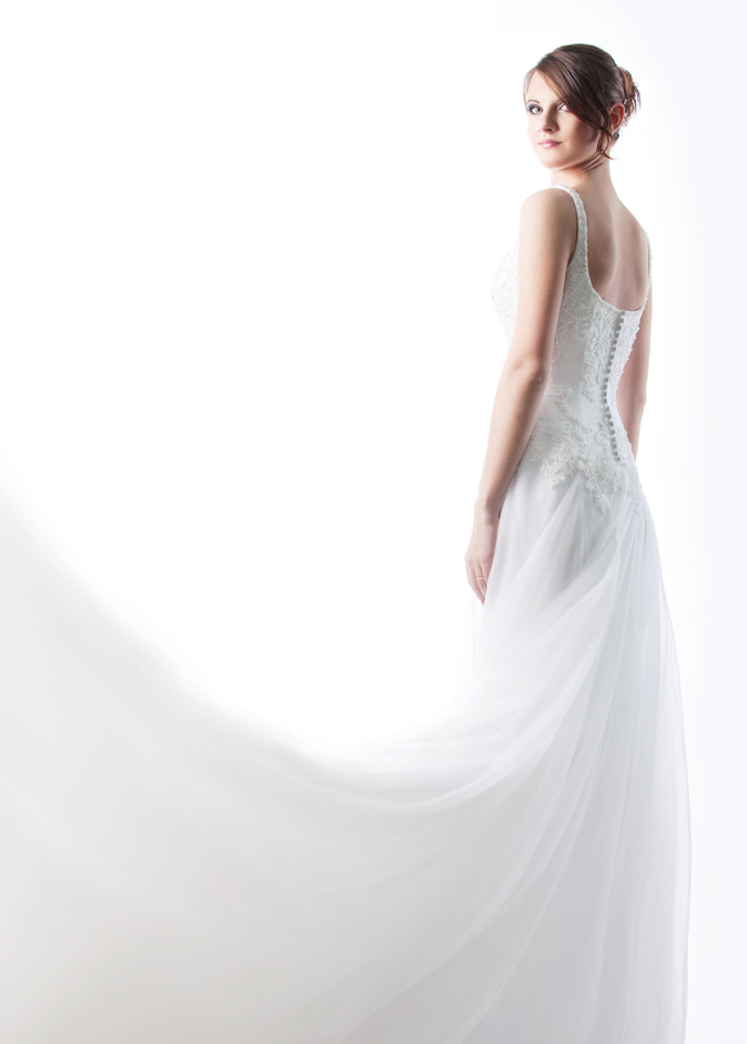 مادة تخلصي من وزنك الزائد قبل الزفاف باستخدام الحلبة وإليك الطريقة الفعالة لذلك