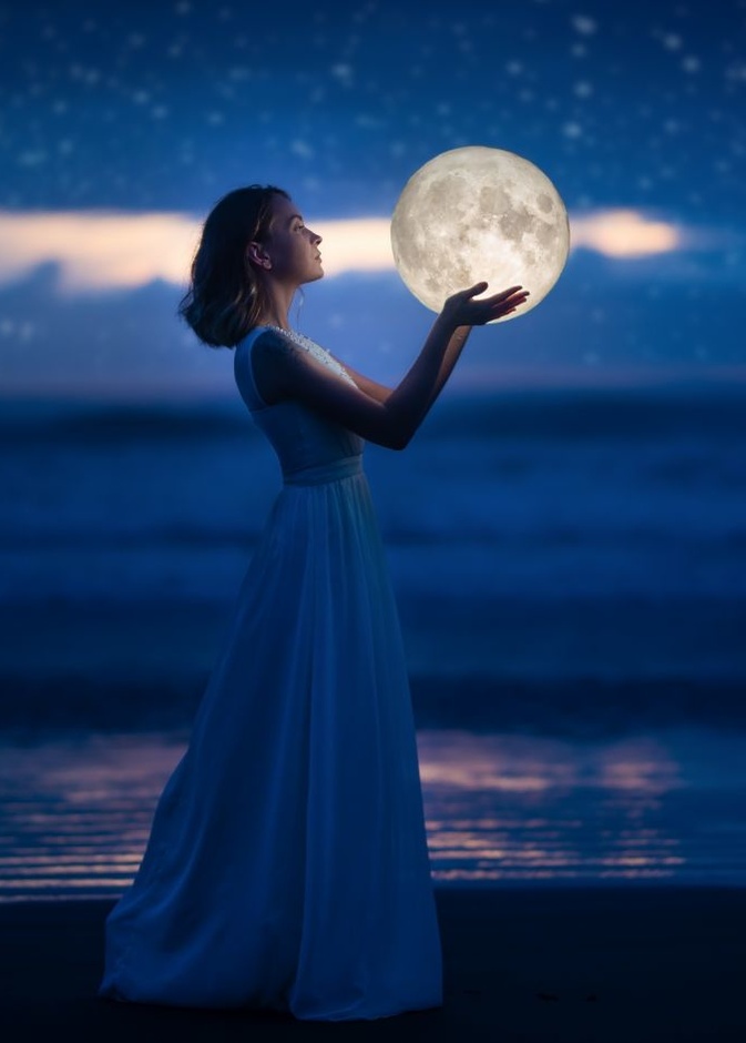 هل القمر المكتمل في برج الثور جيّد لمواليد برج السرطان؟