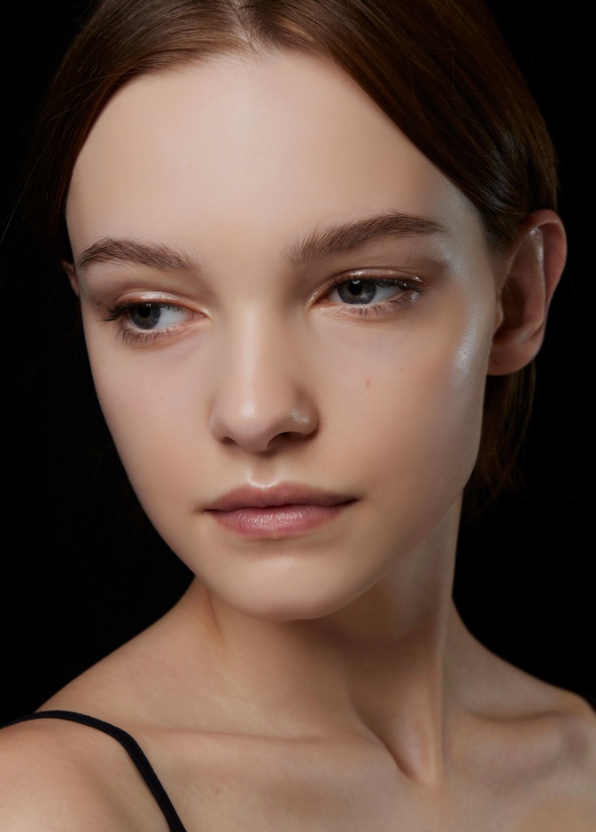 أفضل الوسائل لإزالة الشعر الزائد عن الوجه