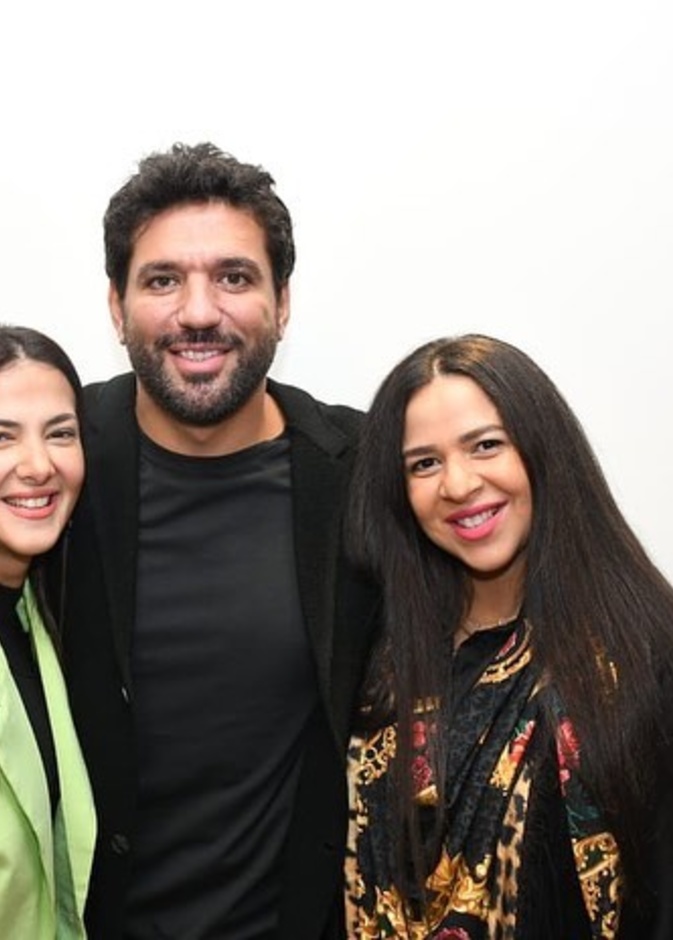 إيمي ودنيا سمير غانم مع حسن الرداد