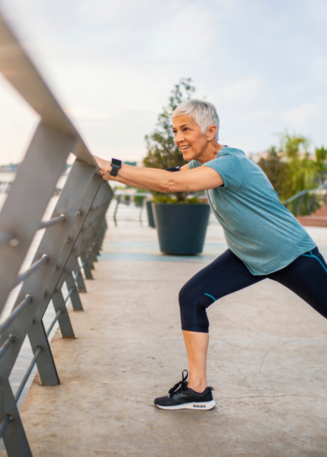 5 تمارين رياضية مهمة لتقوية الساق عند كبار السن