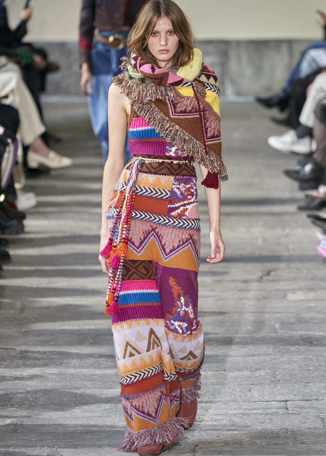 فساتين الصوف في خريف وشتاء 2022-2023