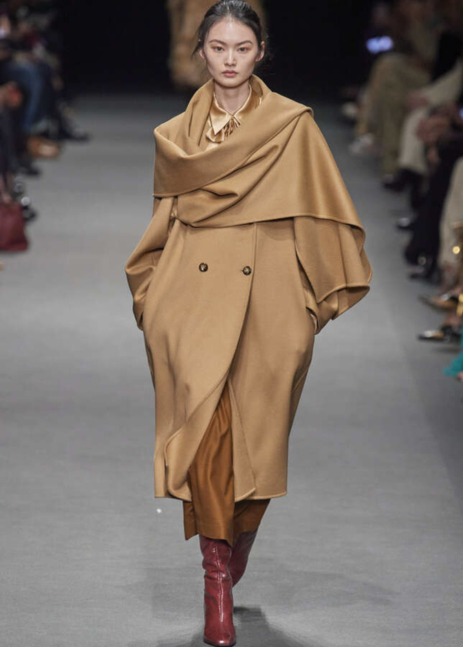 وشاح الرقبة أو العنق من Acne