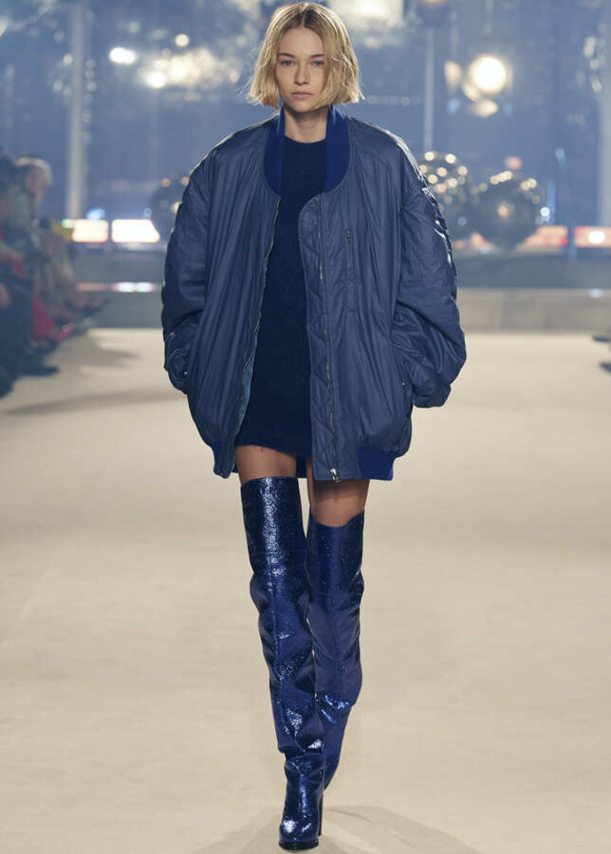 الجاكيت الكاجوال تصميم لافت بتنسيق عصري من Isabel MArant