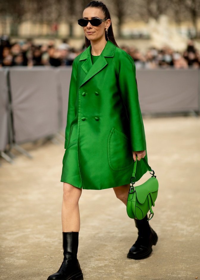 بعد فوز الأخضر السعودي إليك إلهام متدفق باللّون الأخضر لإطلالات مونوكروم جذابة