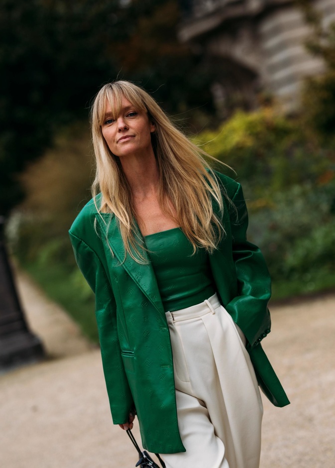 تنسيقات أزياء باللون الأخضر لدعم المنتخب السعودي في كأس العالم