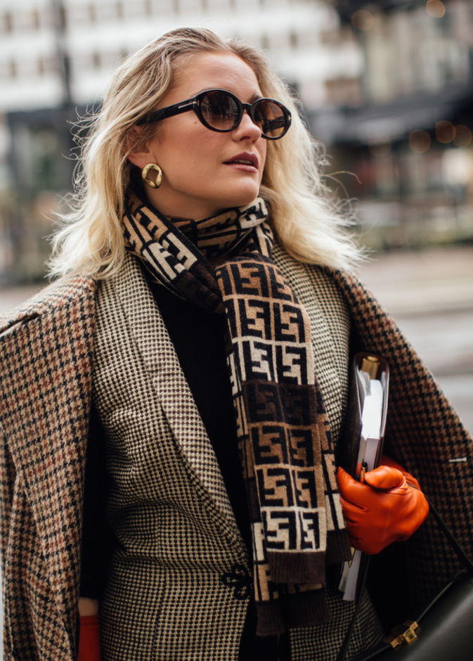 أكسسوارات الخريف المميّزة بتنسيق أنيق من Street style