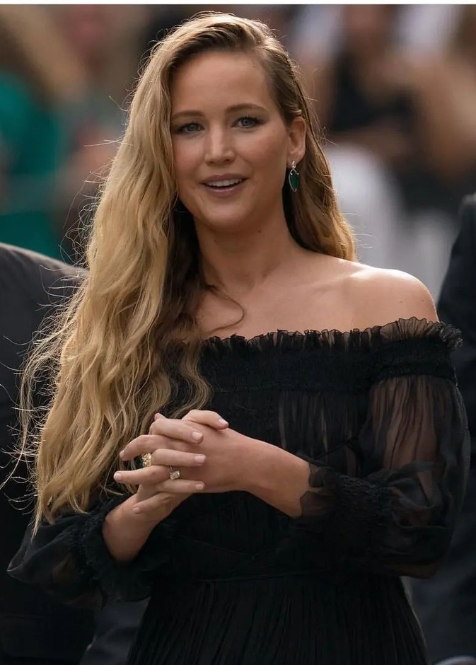 جينيفر لورانس تخفض سعر بيع شقتها في نيويورك للمرة الثانية خلال 5 أشهر