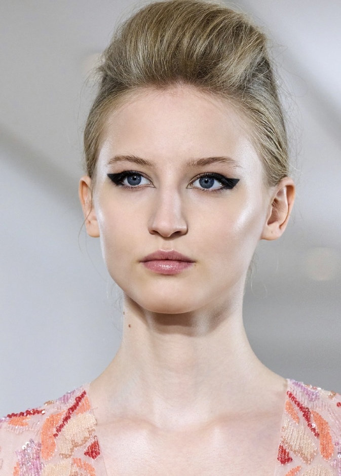 أفضل الحلول للتخلص من التصبغات الداكنة على البشرة