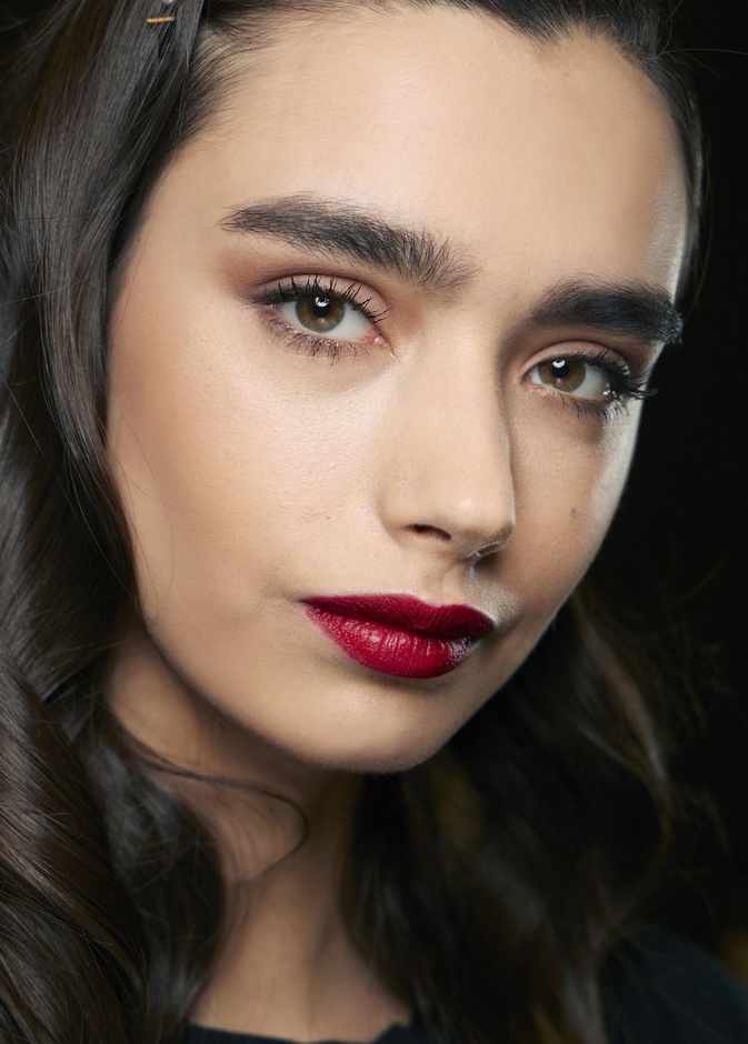 تحلمين برموش طويلة؟ إليك هذه النصائح والطرق السهلة